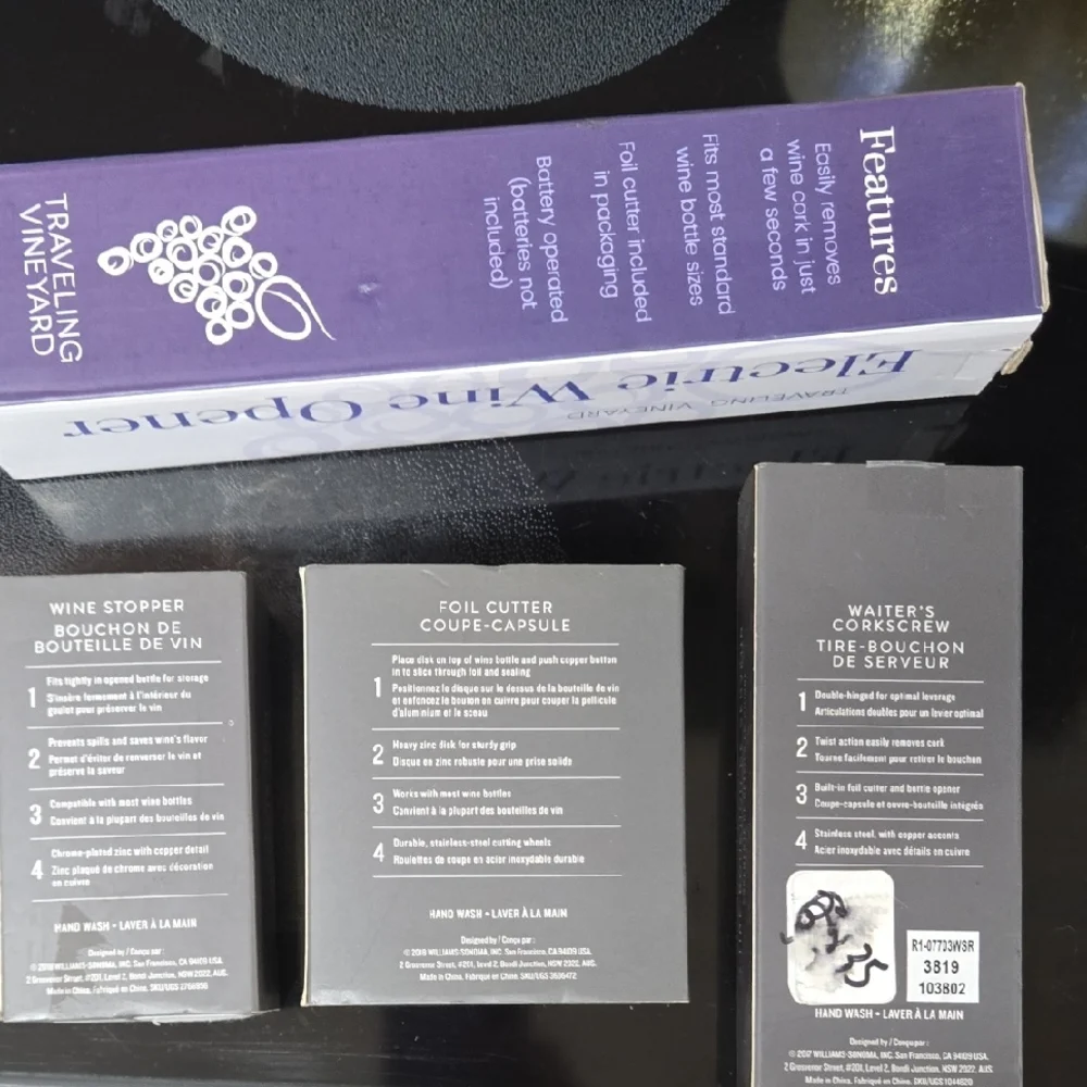 Williams Sonoma Wine Tool Set - Black and Silver